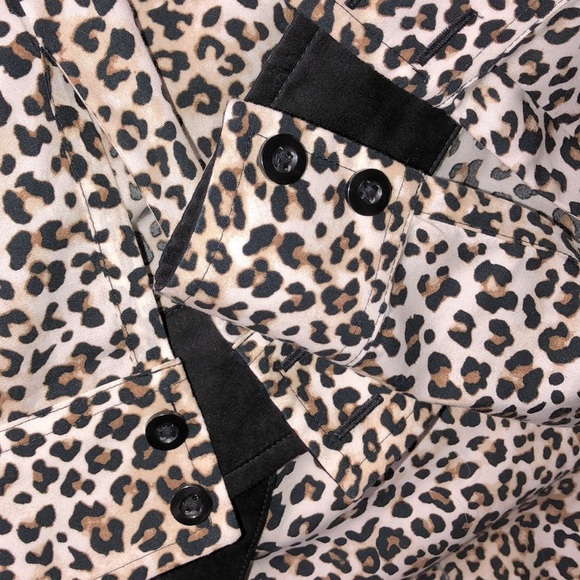 Chico’s size 3/XLarge leopard print no iron top - Picture 4 of 7